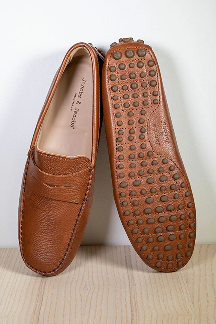 CALVI-–-Mocassins-Bride-Cuir-–-Homme-–-Cognac-grainé-01